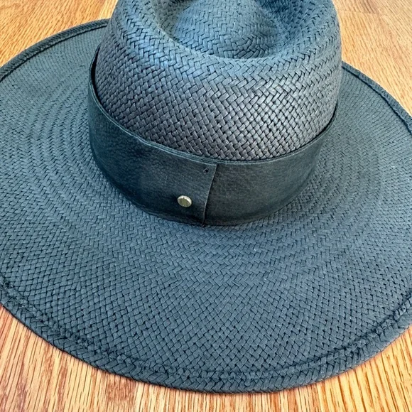 Janessa Leone Rose straw fedora - black - Picture 5 of 11